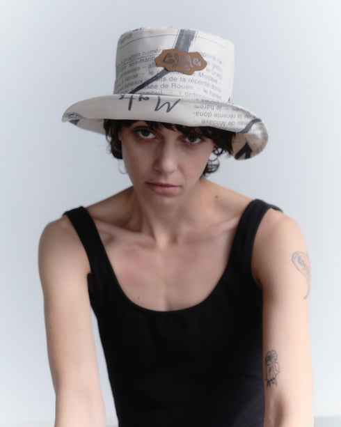 Mayte × Cycle DRAWING BUCKET HAT -WATER-
